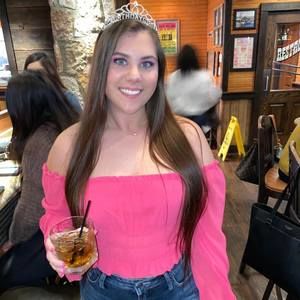 Meet your Posher, Bailey